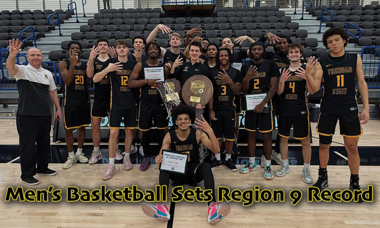 Men’s Basketball Sets Region 9 Record